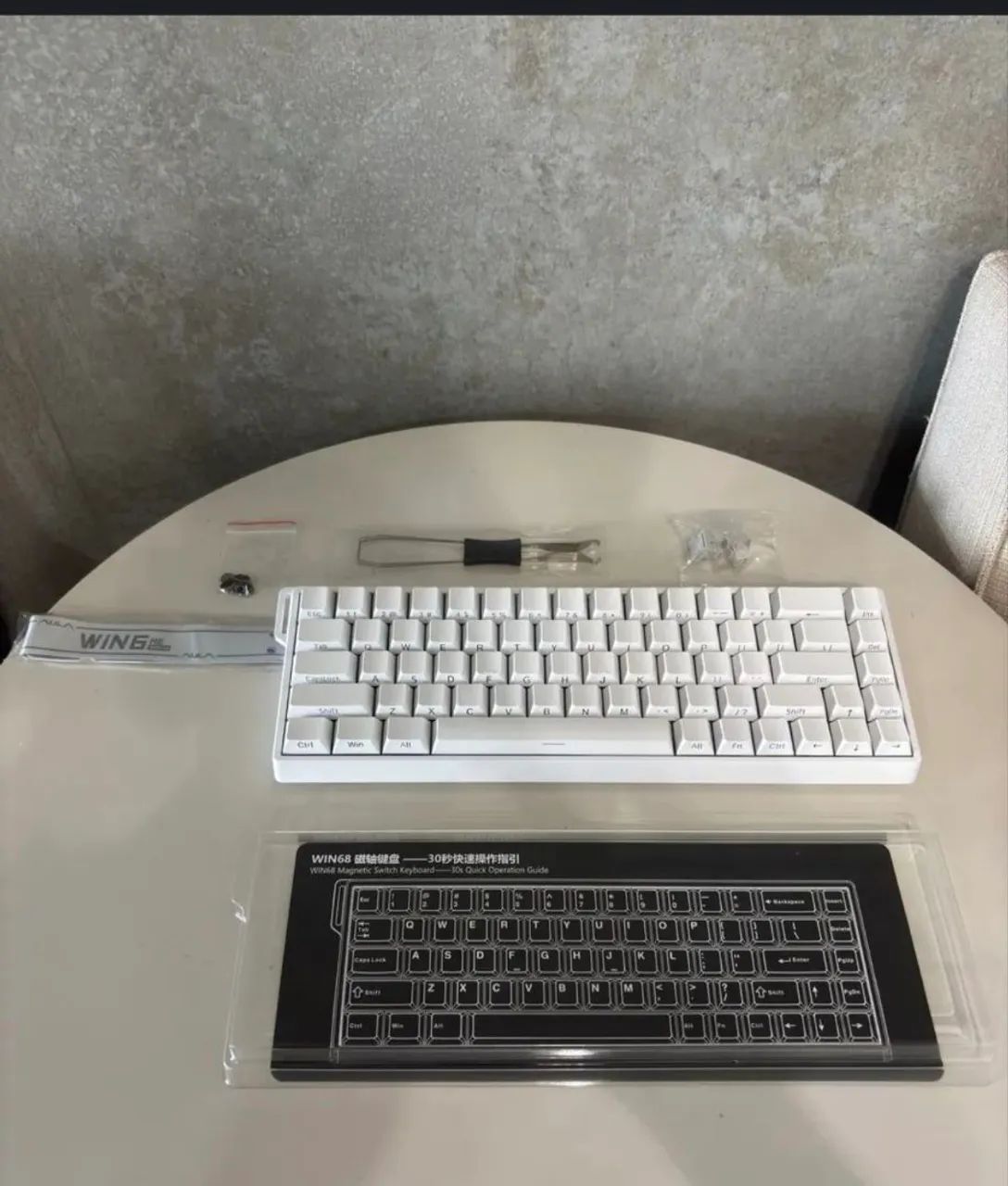 teclado magnético aula Win 68he