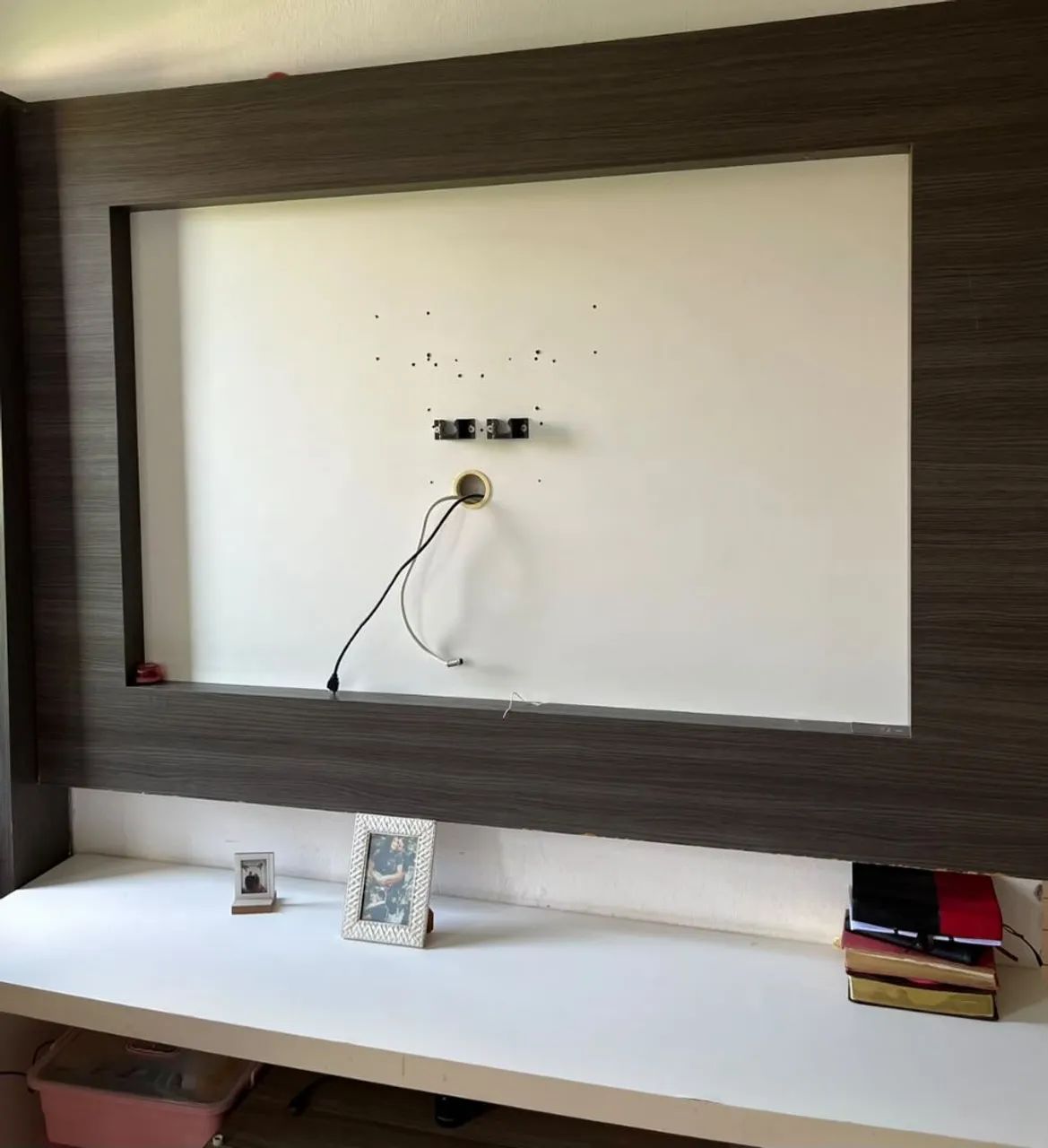 Painel com Rack amadeirado - Foto 3