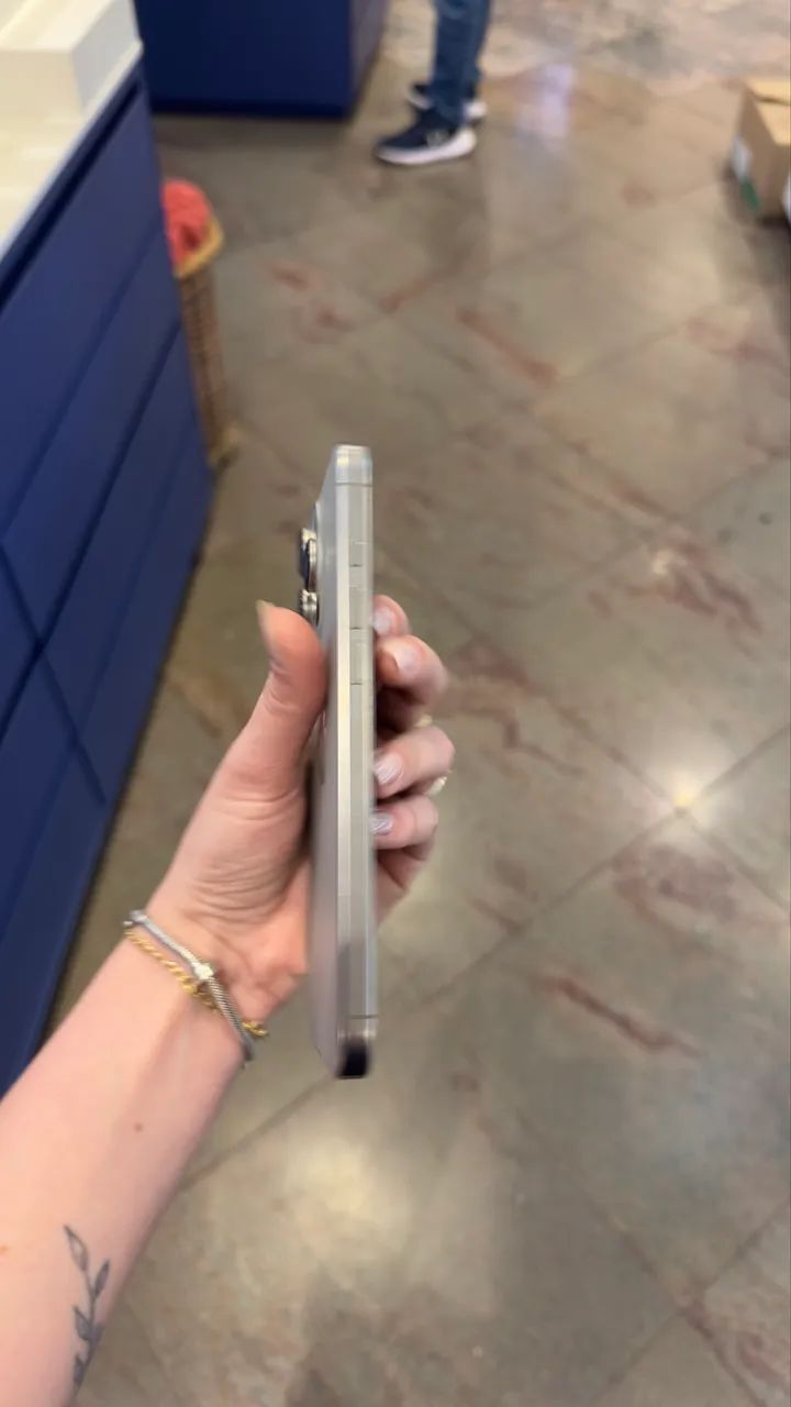 iPhone 16 pro Max 256 gb  - Foto 4
