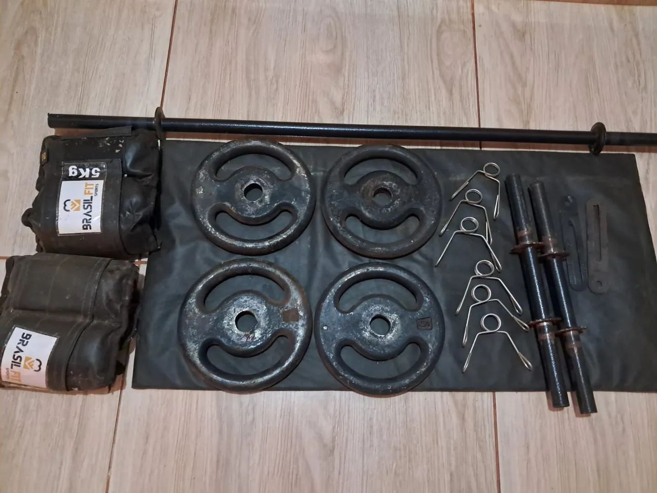 EQUIPAMENTOS DE MUSCULAÇÃO  - Foto 3