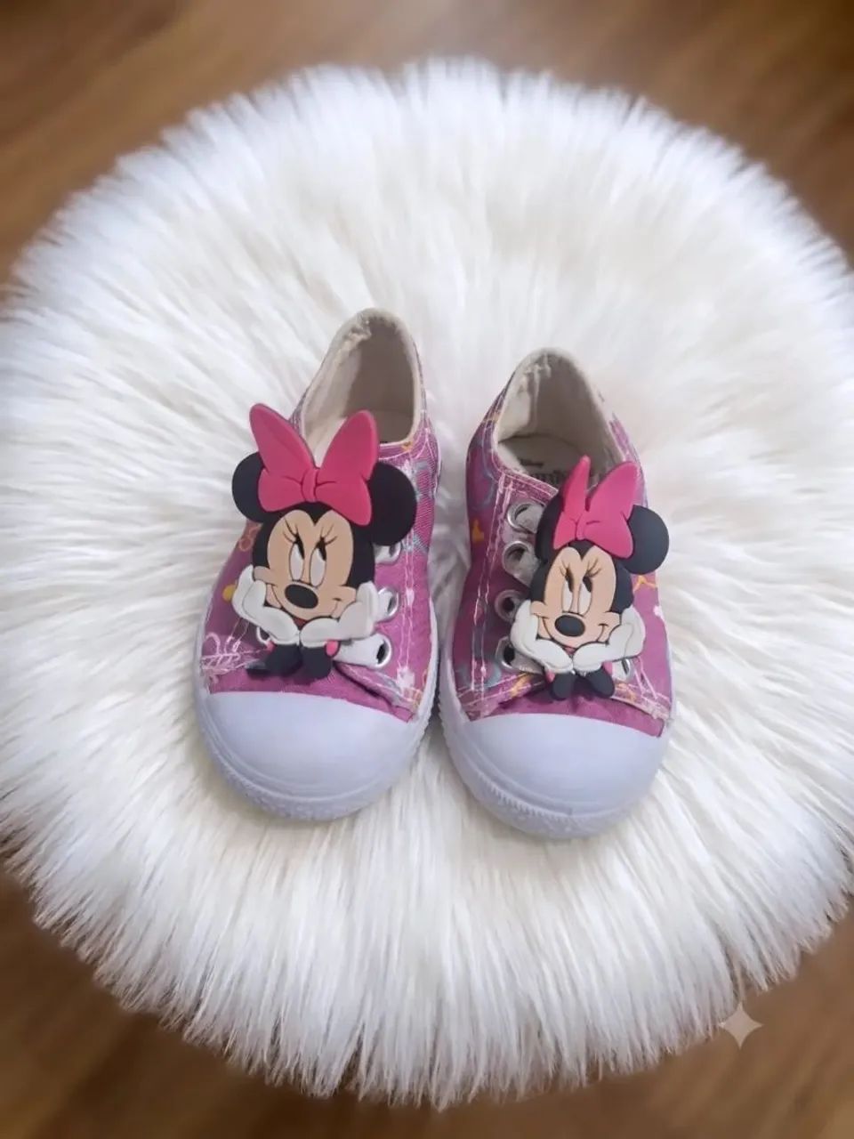 ? Tênis Infantil Minnie Mouse usado super conservado.