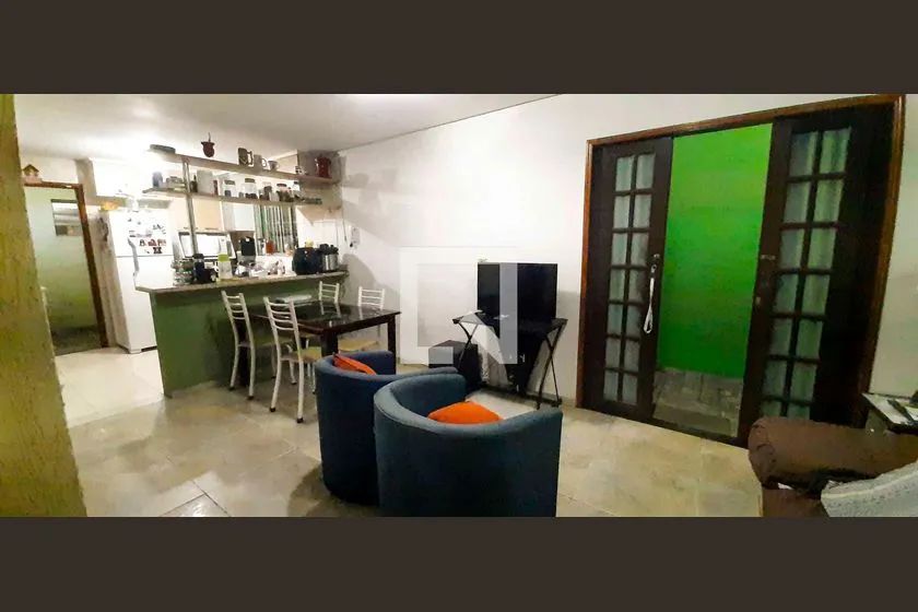 Casa à Venda - Centro, 5 Quartos, 290 m2 - Foto 3