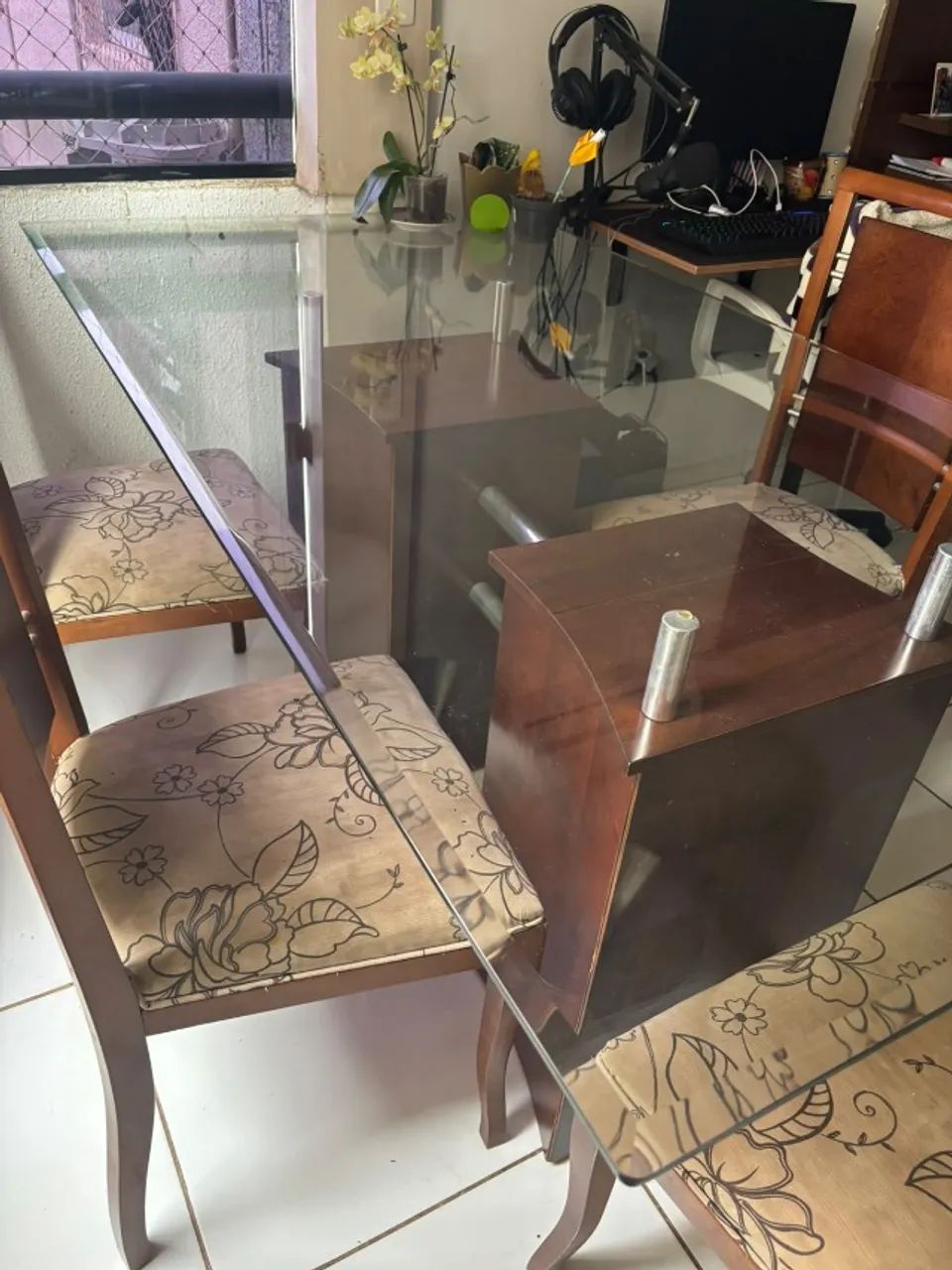 Mesa de Jantar de Blindex e Madeira - Foto 3