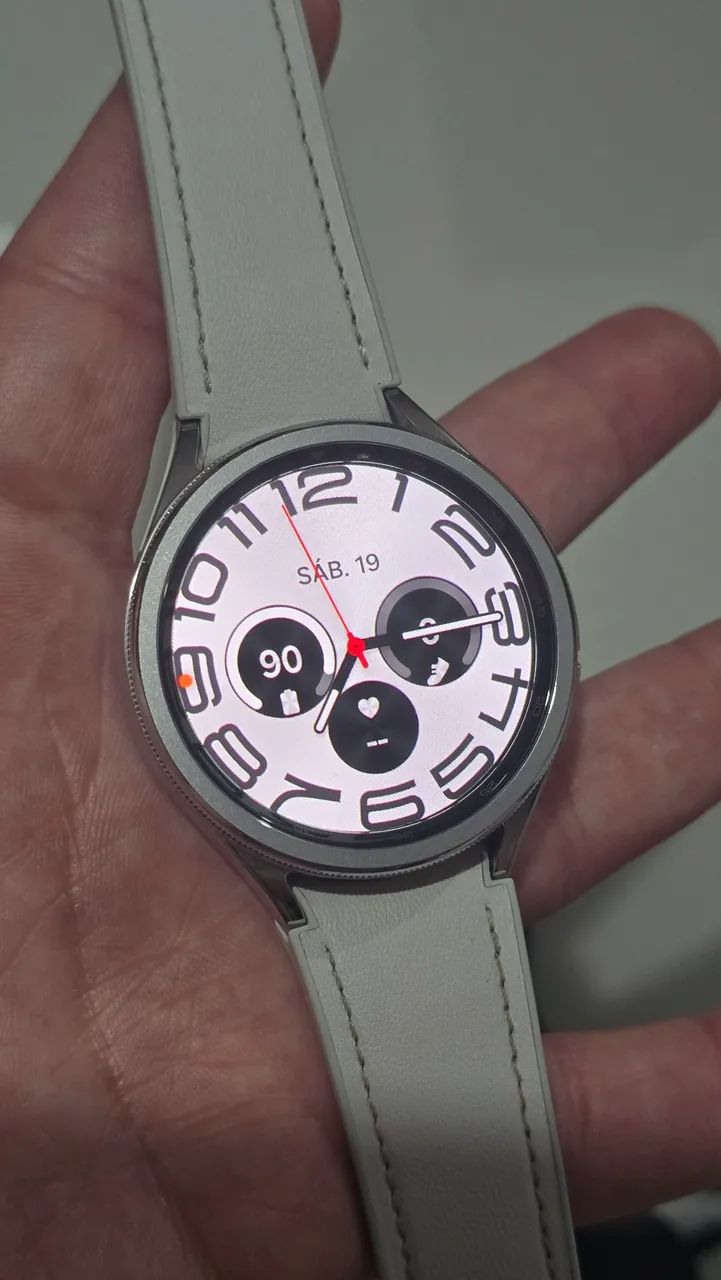 Samsung Galaxy Watch6 Classic 46mm LTE - Foto 2