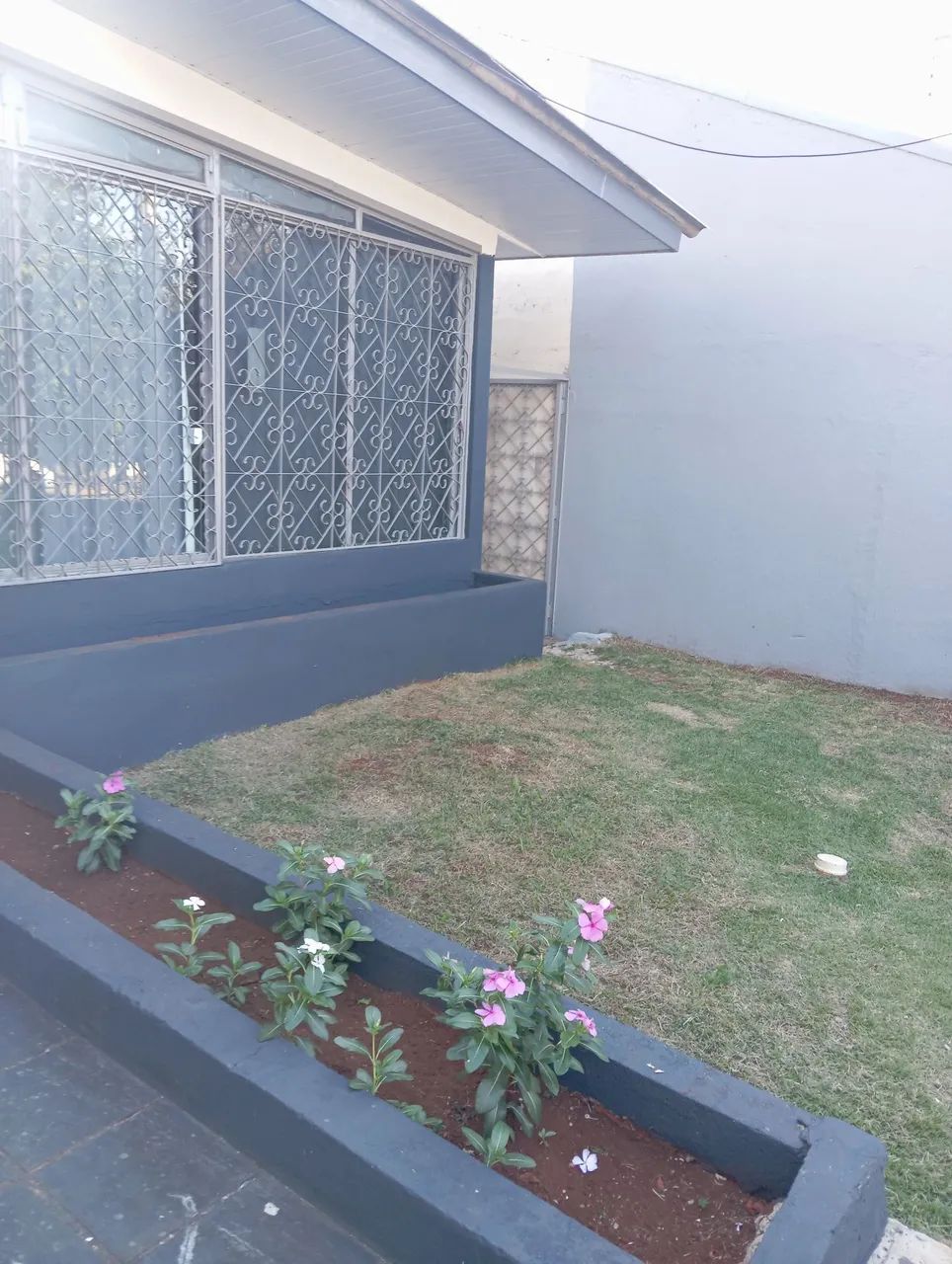 Em uma casa dividida KITNET no centro de Cascavel próximo Havan 