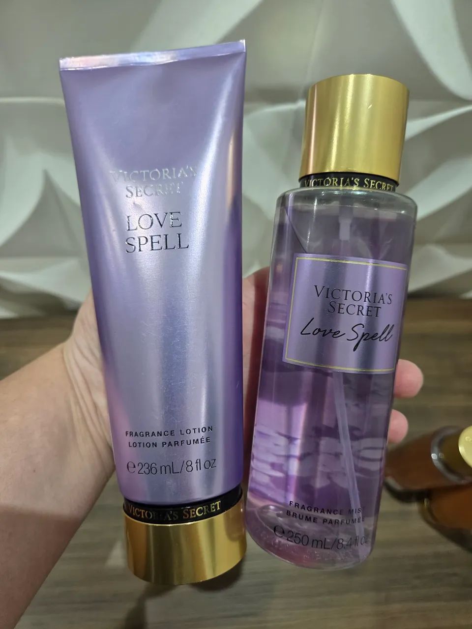 Kit Victoria's Secret- Love Spell  - Foto 3