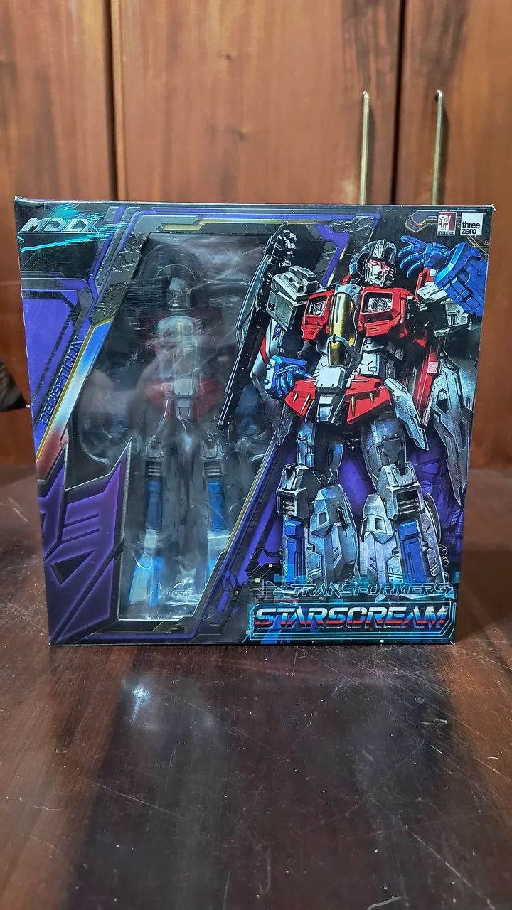 Starscream MDLX Threezero 