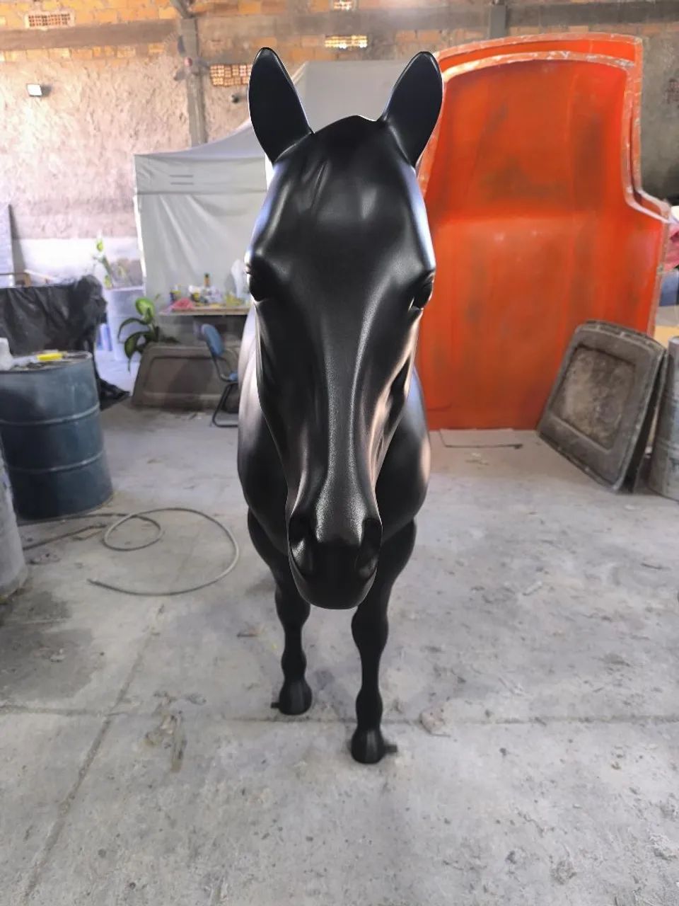 *ESCULTURA CAVALO MANGA LARGA* - Foto 4
