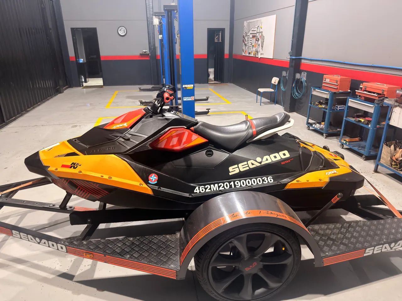 Jet ski spark trixx