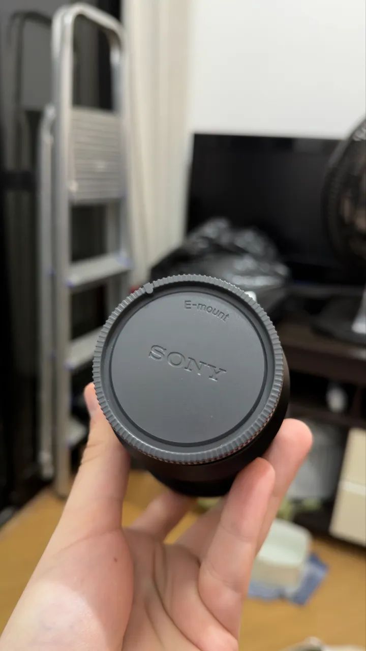 Lente Sony 18-105 f4 G OSS - Foto 3