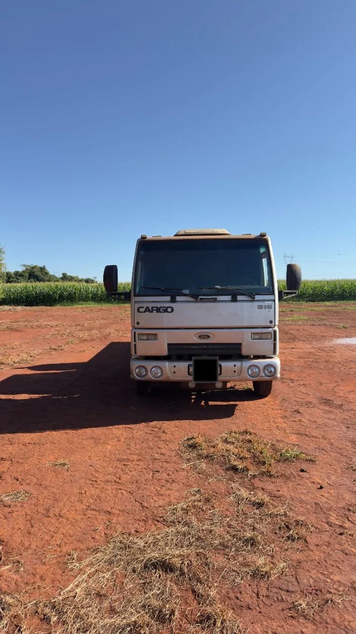 Caminhão prancha 