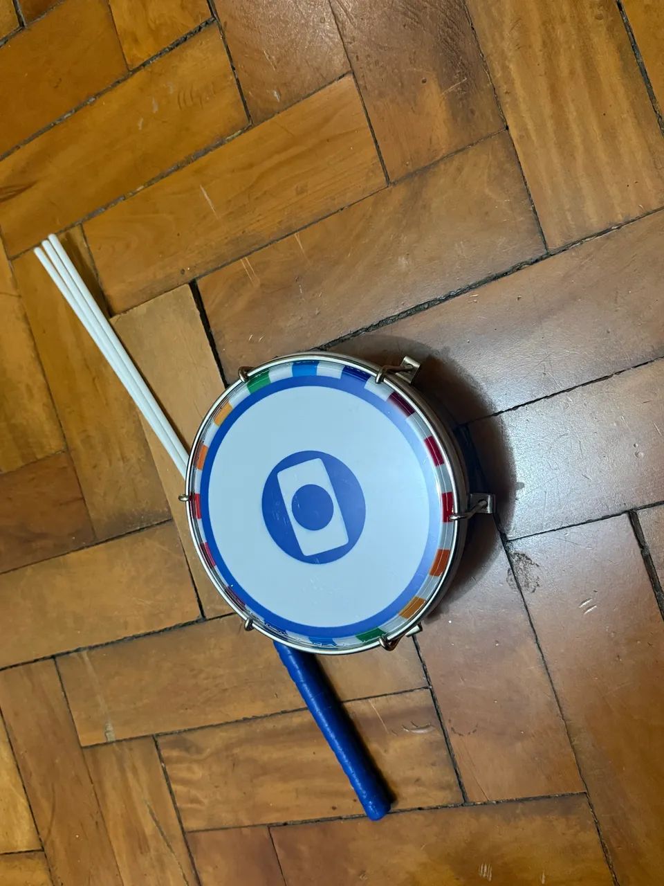 TAMBORIM DE ALUMÍNIO COM PELE REDE GLOBO 