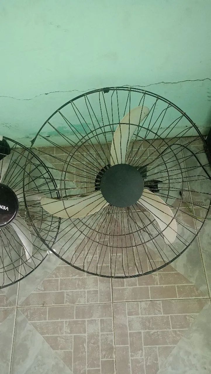 Vendo 3 ventiladores ótimo para igrejas ou restaurantes. - Foto 3