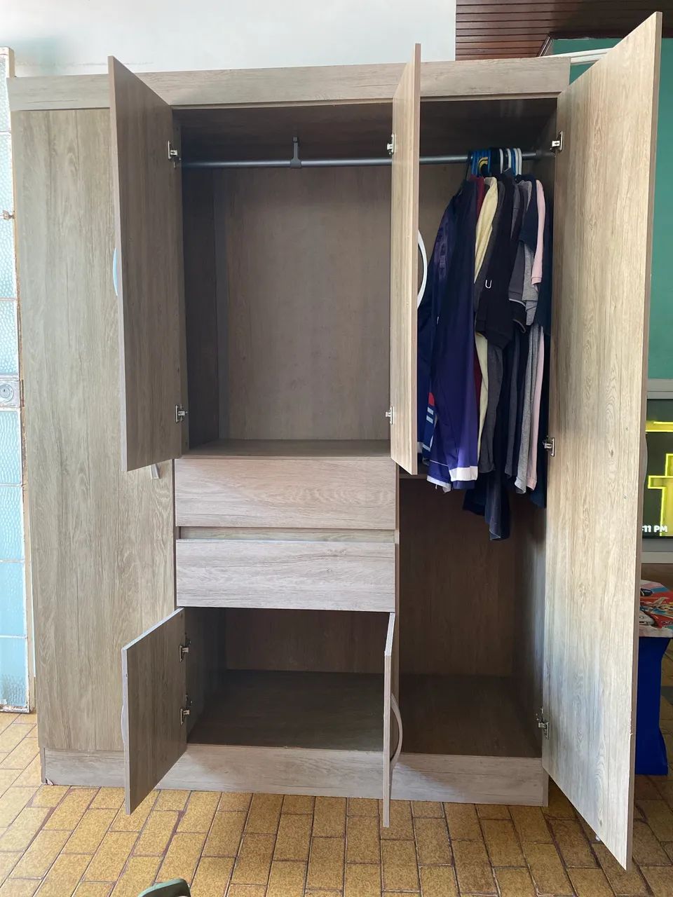 Quarda roupa  - Foto 2