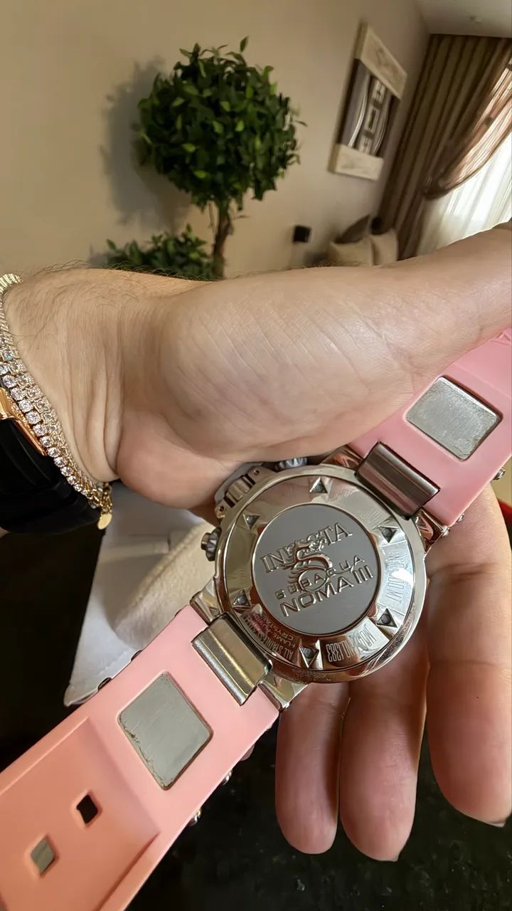 Relógio Invicta Subaqua 1383 com mostrador rosa e pulseira de borracha  - Foto 2