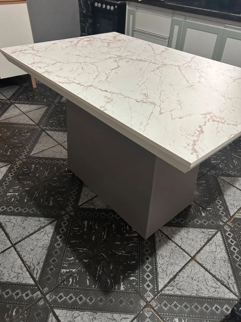 Mesa de jantar 6 lugares 