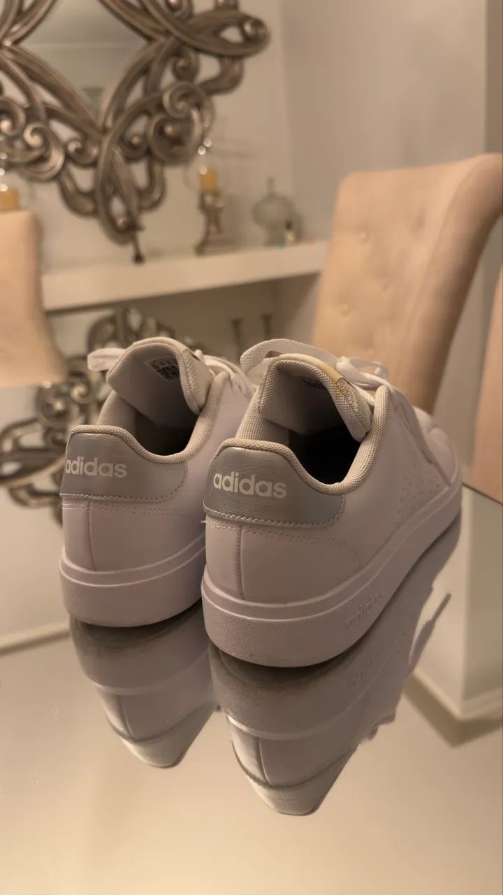 Tênis Adidas 36  - Foto 2