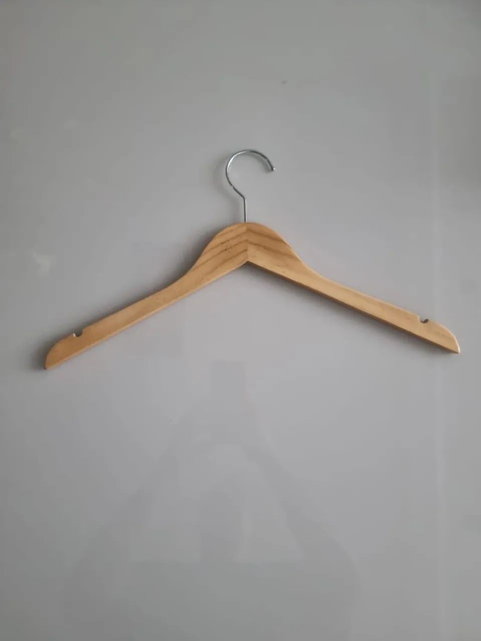 Vendo kit de 50 cabides profissional  - Foto 2
