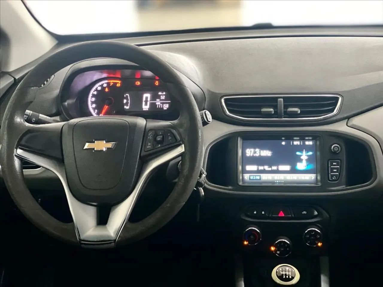 Chevrolet Onix Hatch LT 1.4 8V Flex Mec. 4P 2019 - Foto 5
