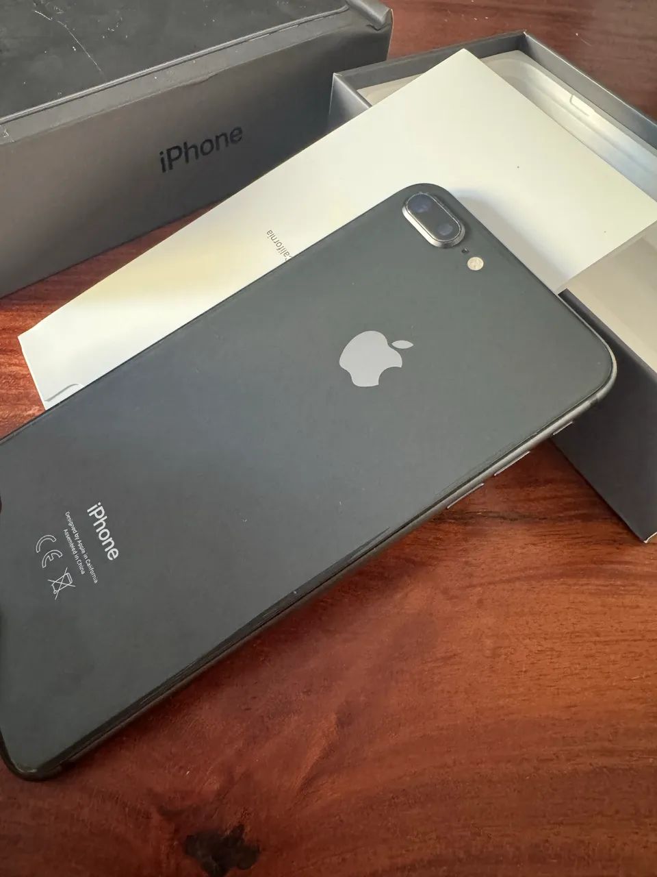 iPhone 8 Plus - 64g - Único dono - Celulares e Smartphones