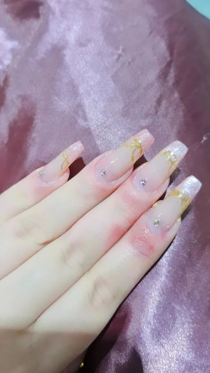Liz Angel Nails 