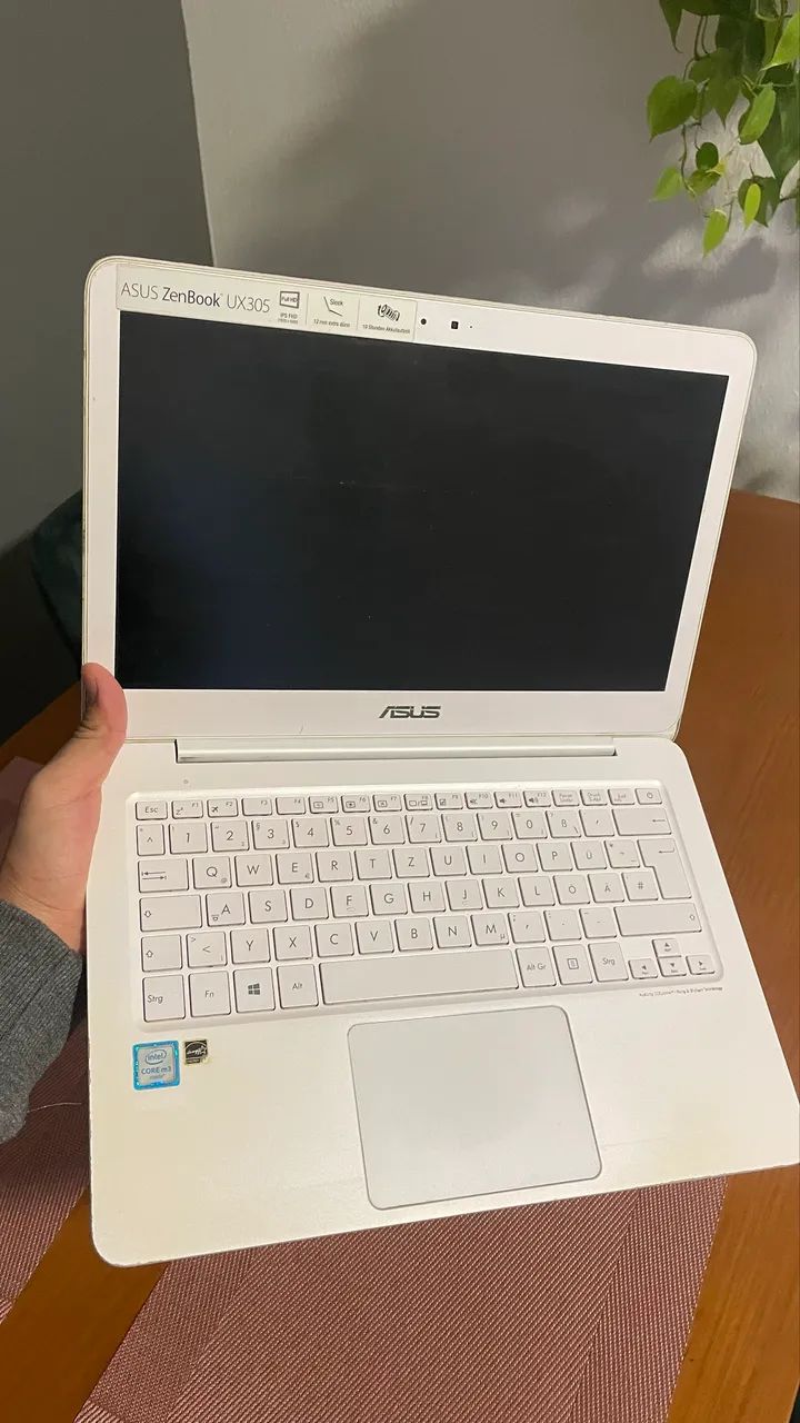 Notebook Asus ZenBook UX305 - Foto 4