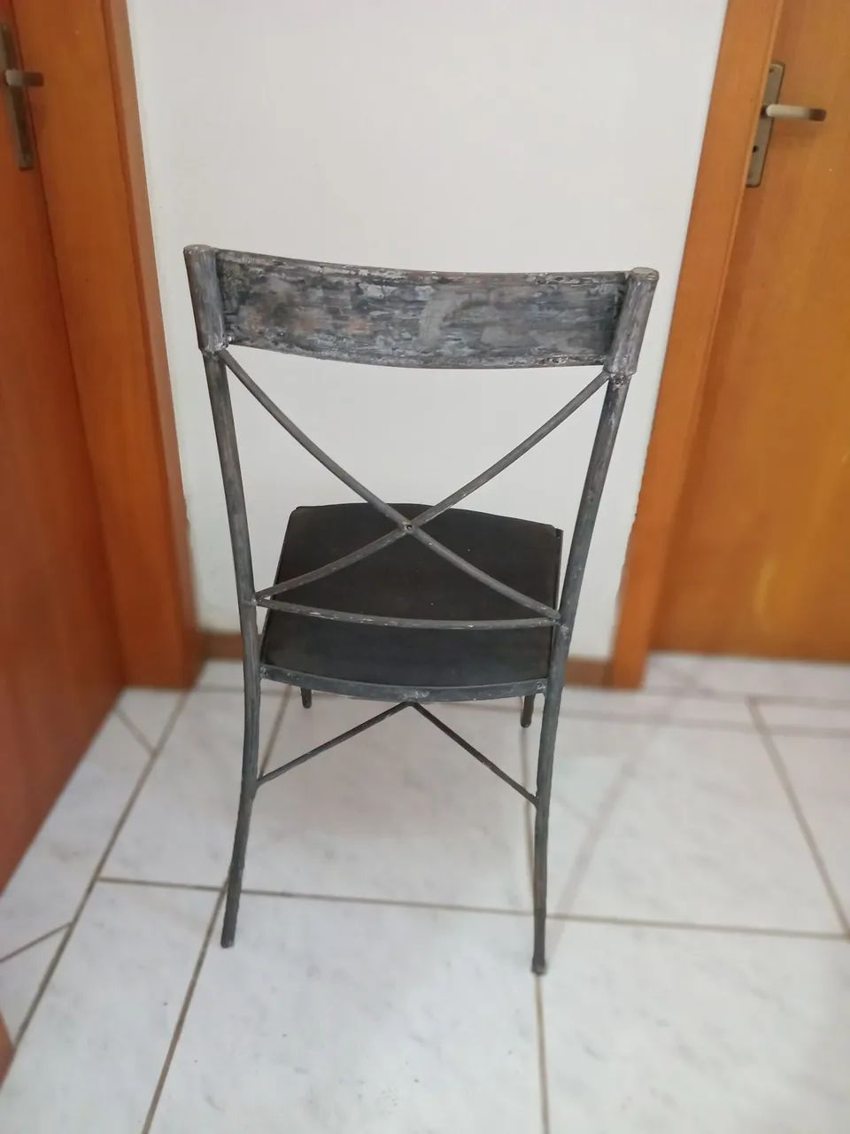 Cadeiras de ferro - Foto 2