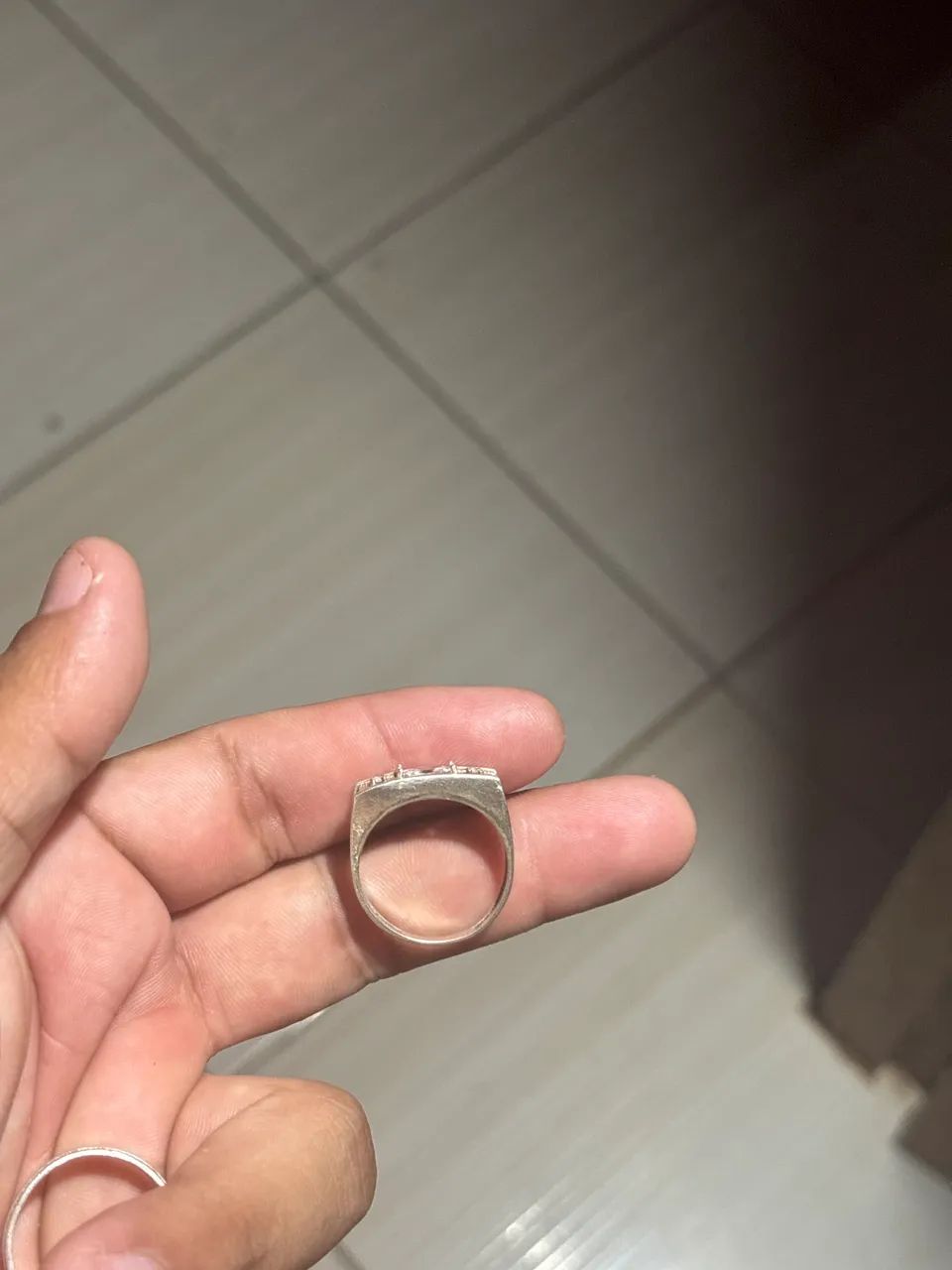 Anel de prata 925 com pedra branca 