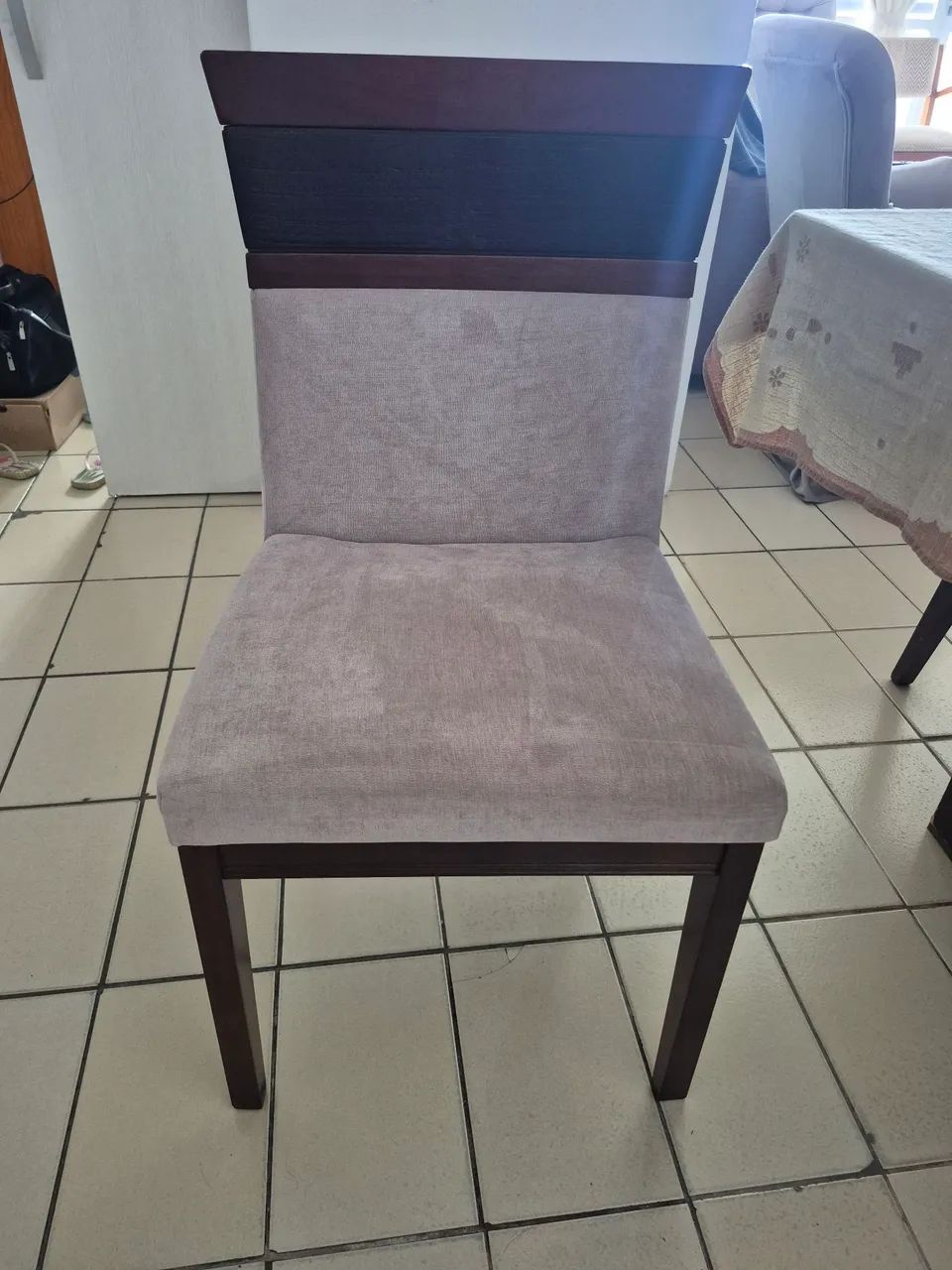 6 cadeiras pra mesa de jantar