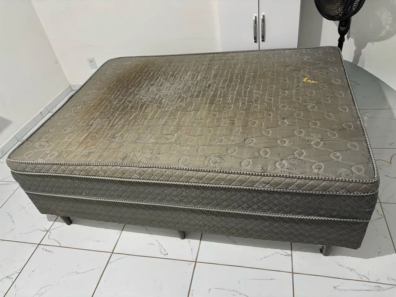 Vendo cama box conjugada, ótimo estado!  - Foto 3