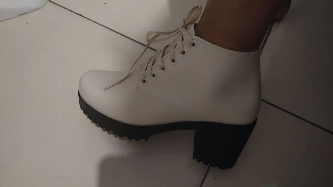 Bota feminina N 36 - Foto 3