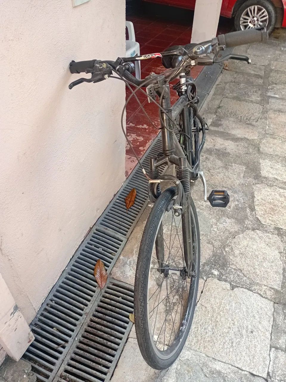 Bicicleta urbana preta  - Foto 2