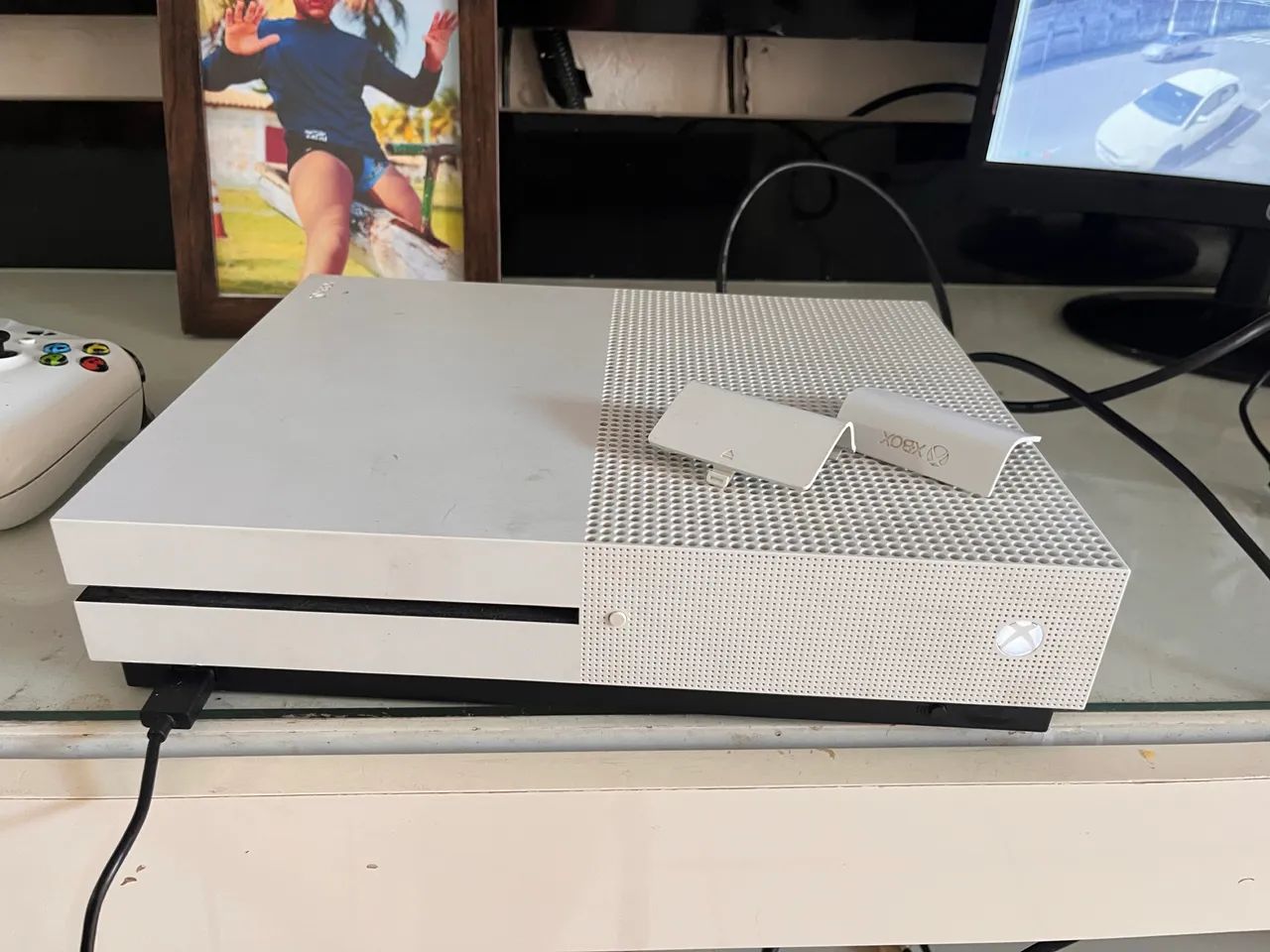 Xbox one 2 controles ( 1 de brinde ) 
