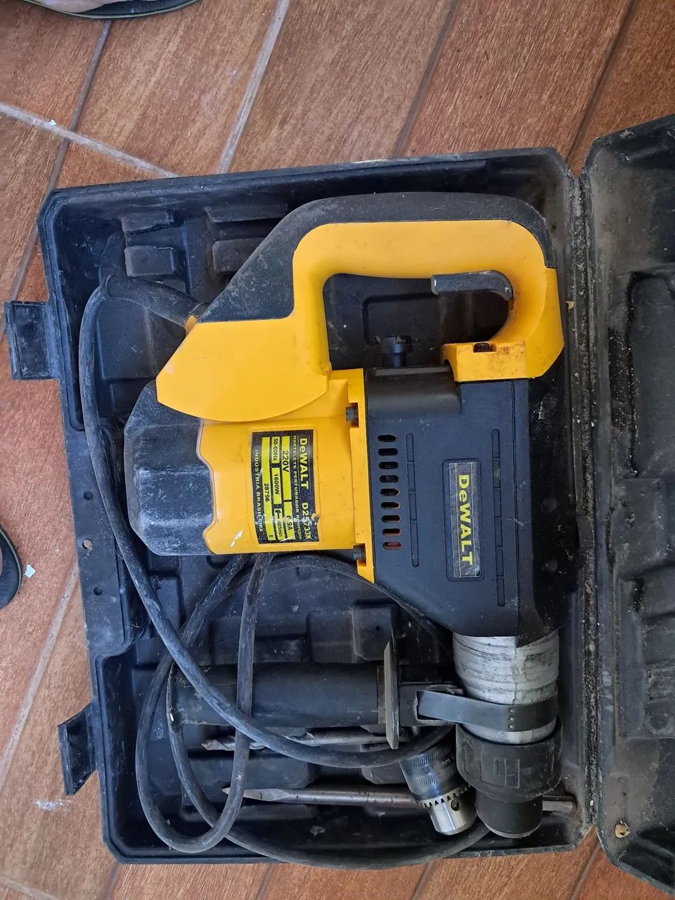 DEWALT Rotary Hammer Only R$400