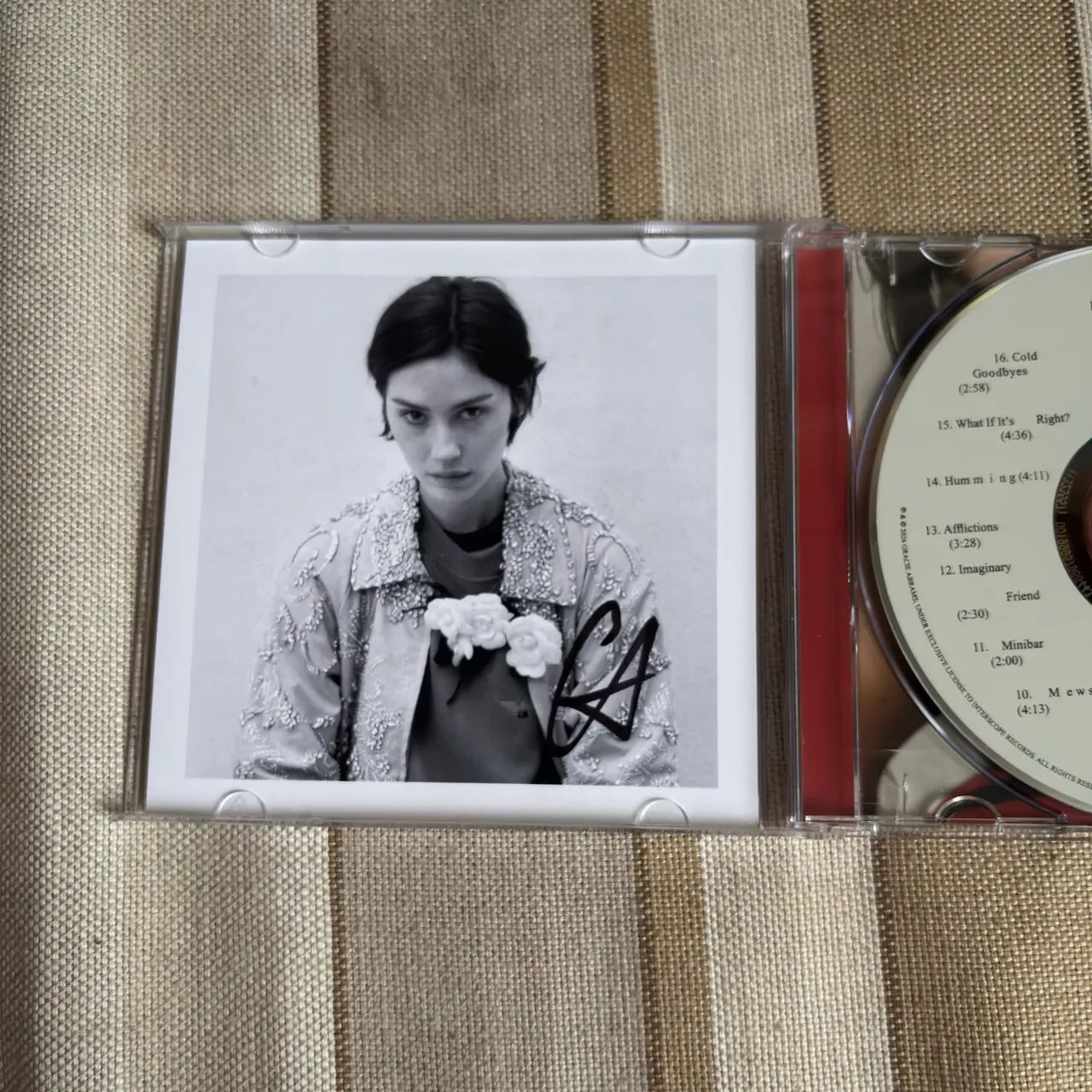 Gracie Abrams - Daughter From Hell ( CD Autografado ) - Foto 3