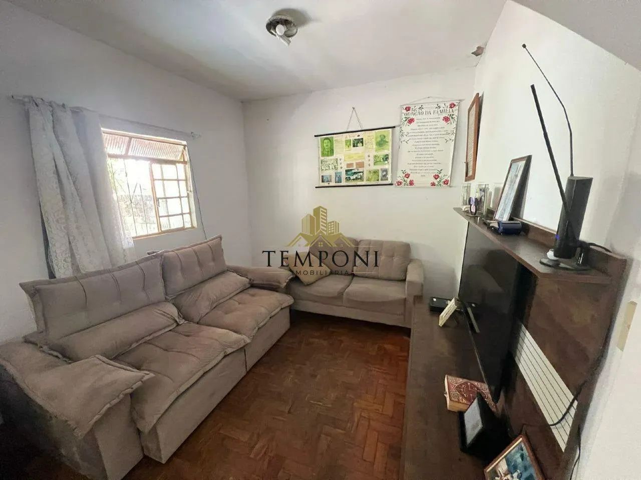 Excelente casa com loja no Bairro Nova Vista