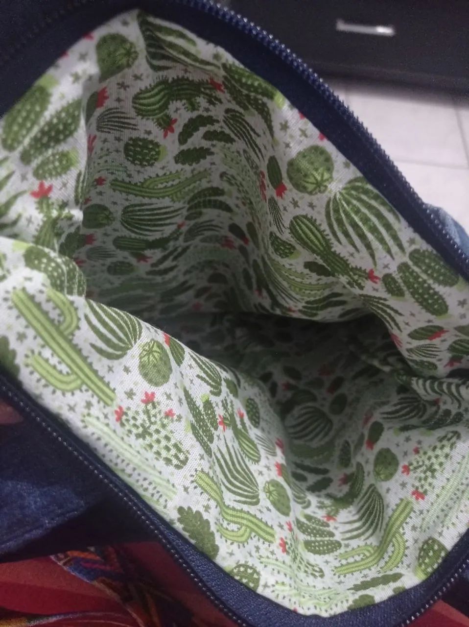 Bolsa jeans feito a mão com alça transversal e ombro  - Foto 4