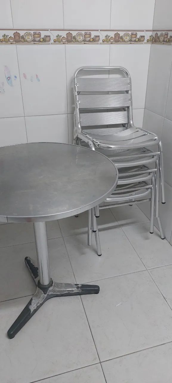 Mesa de jantar redonda alumínio 