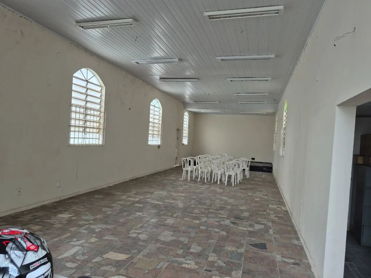 Sala Comercial para Venda em Vespasiano, Caieiras, 2 banheiros - Foto 5
