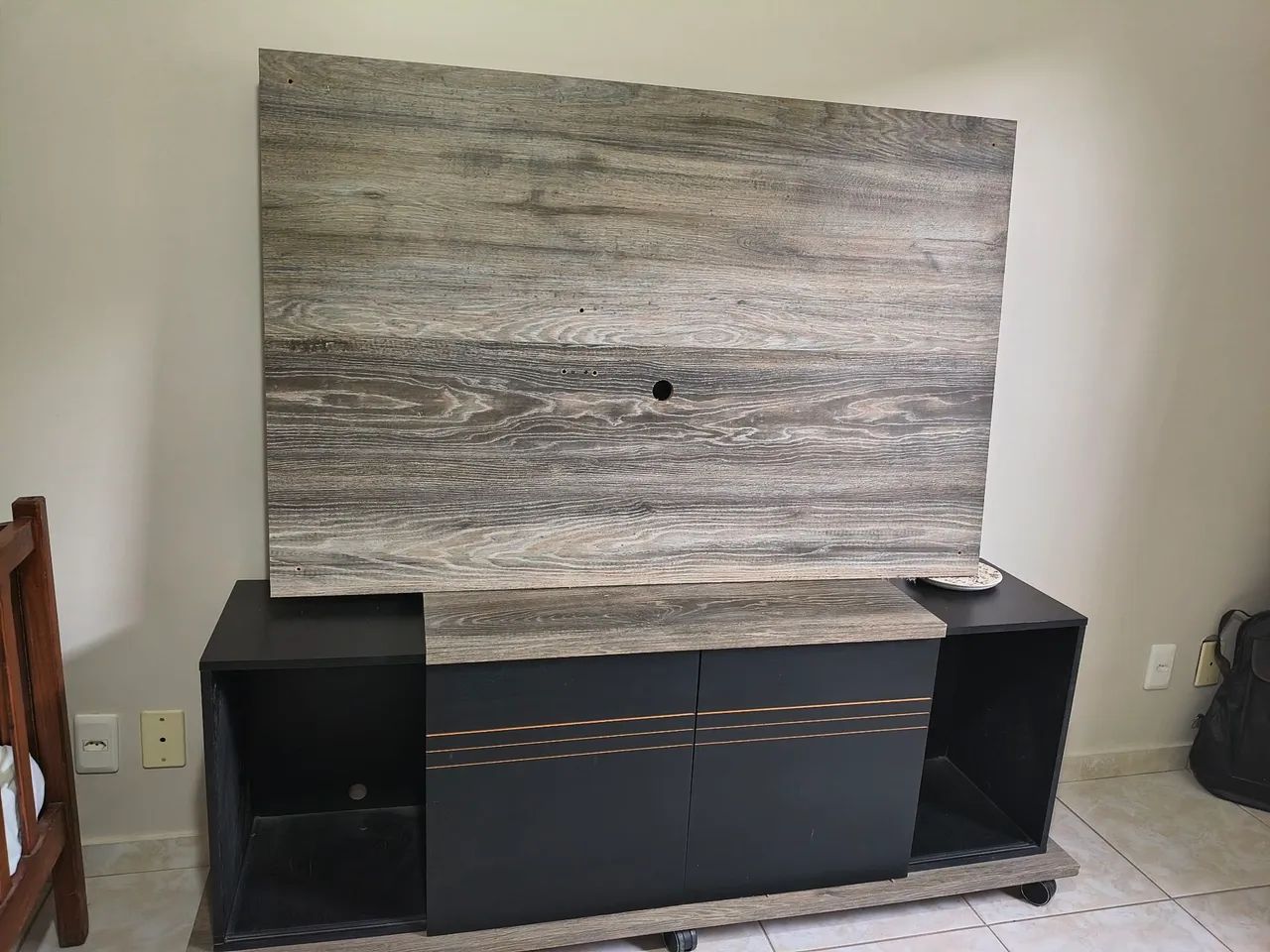 Vende Rack com painel 