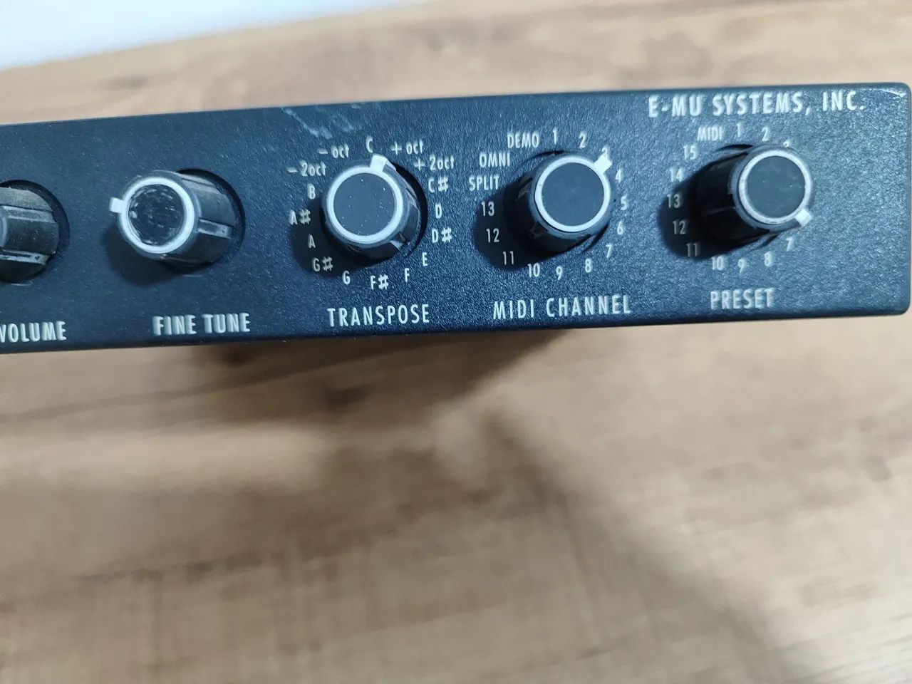 Módulo de som para teclado Proformance E-MU - Foto 2