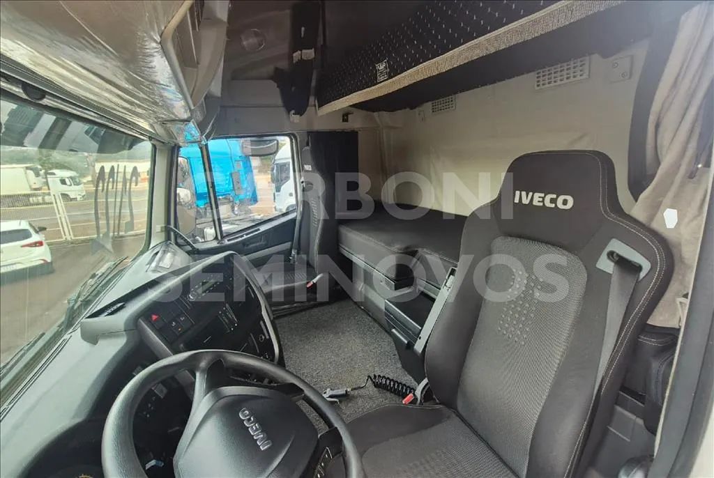IVECO STRALIS HIWAY 440 2021/2022 - Foto 7