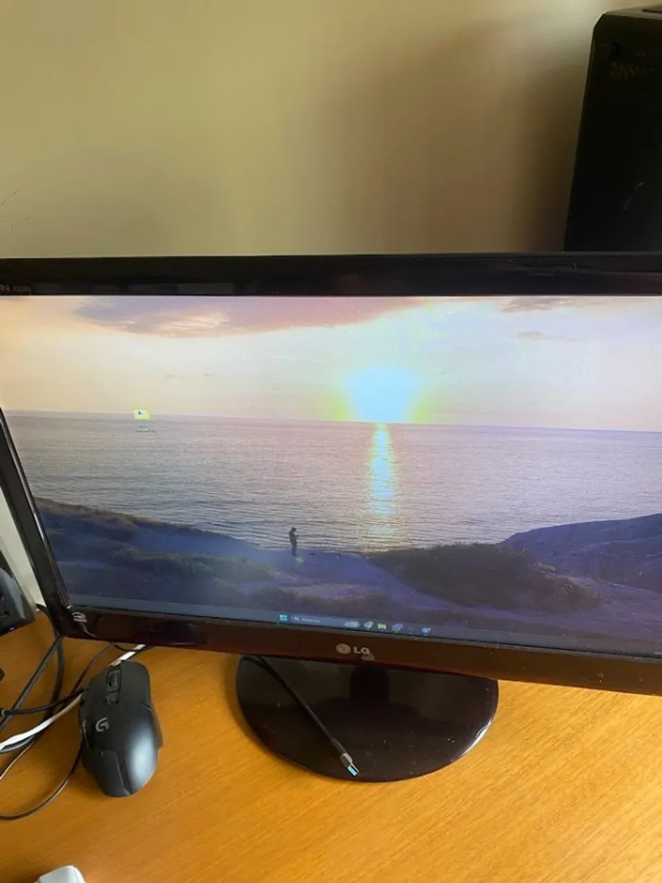 Monitor LG Flatron E2350 23 polegadas FULLHD - Foto 2