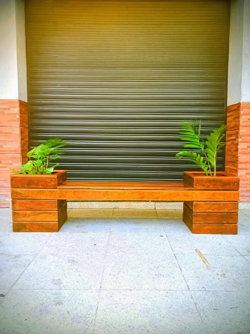 BANCO DE MADEIRA COM CACHEPOTS ? - Foto 3