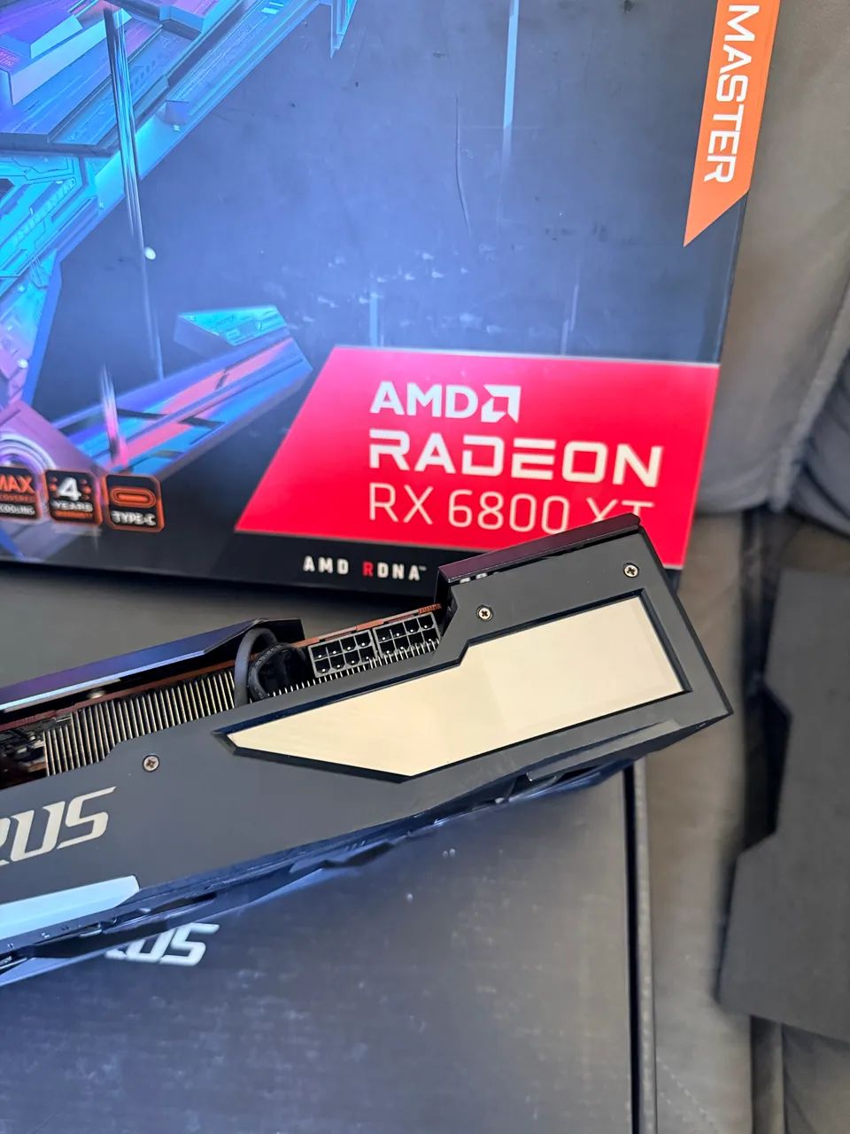 RX 6800 XT AORUS ELITE LCD 16GB  - Foto 2