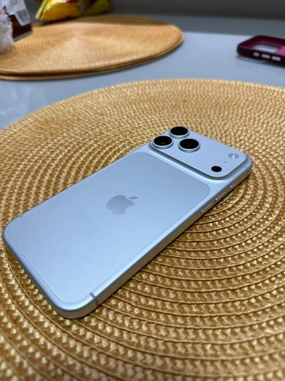 18 pro Max 256gb - Foto 3