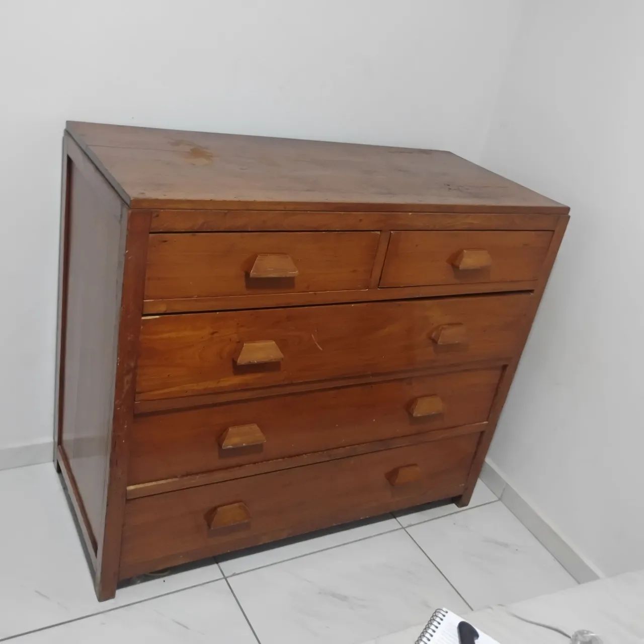 Cômoda de peroba