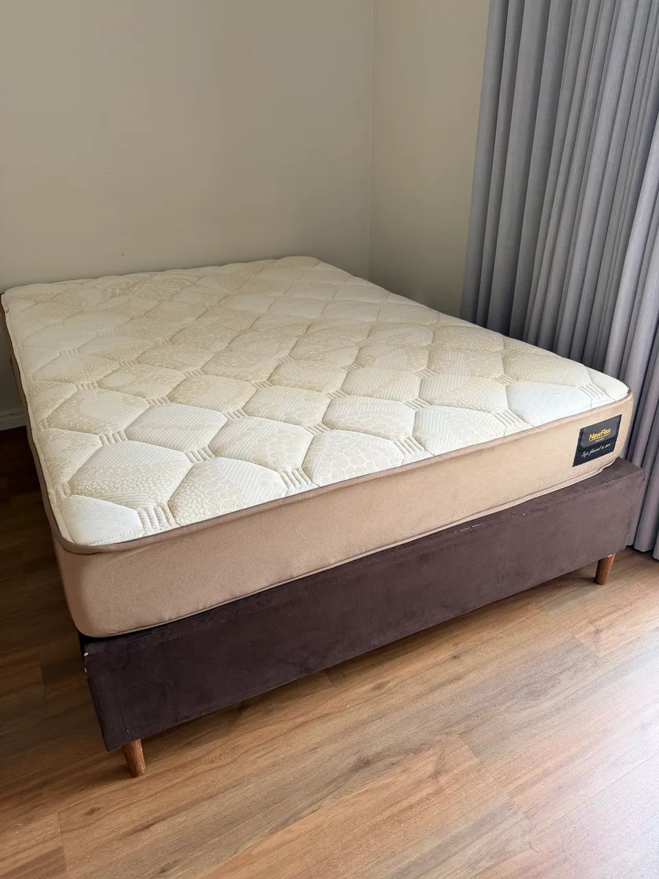 CAMA CASAL COM COLCHÃO E BOX  - Foto 2