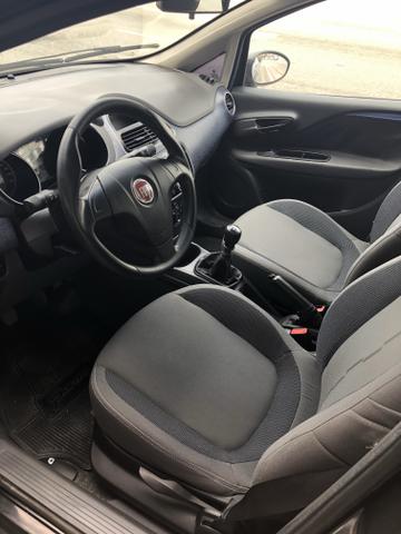 Fiat Punto attractive 2013 completo 1.4 - Foto 8