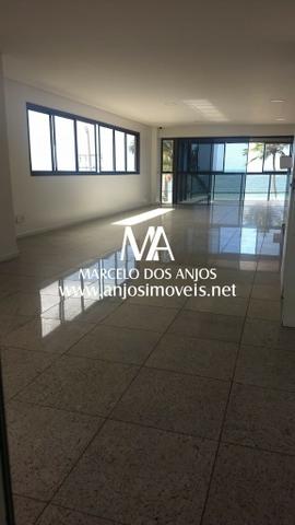Apartamento no Edifício Chateau Larausse - Foto 17